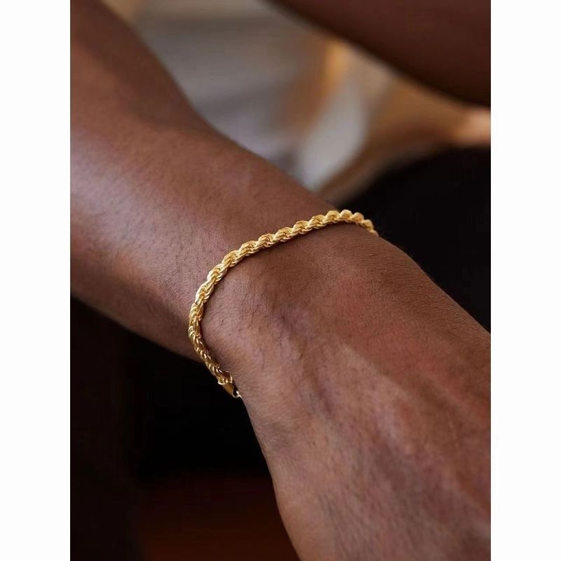 Braccialetto cubano alla moda in oro intrecciato, da uomo, alla moda, di alta qualità, personalizzato, versatile, alla moda, in acciaio al titanio_voghion.com