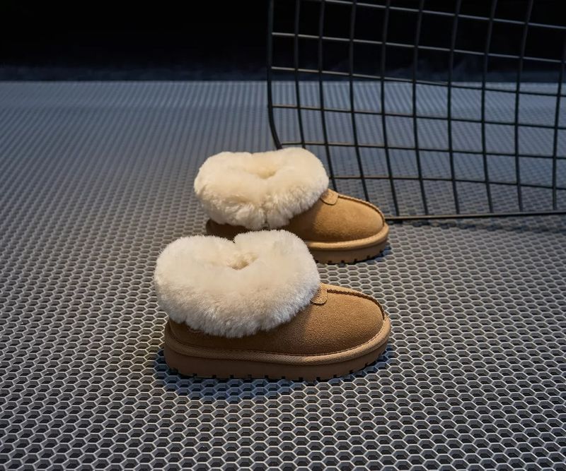 Neve per bambini con fodera in pile, ispessita, nuovo stile 2024, scarpe grandi per ragazze, stivali di cotone per ragazzi, impermeabili e_voghion.com