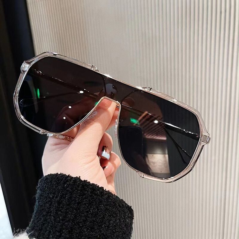 Neuheiten Übergroße Frauen 2024 Neue Einzigartige Einteilige Mode Sonnenbrillen Für Männer Punk Brille Trend Weibliche Brillen UV400_voghion.com