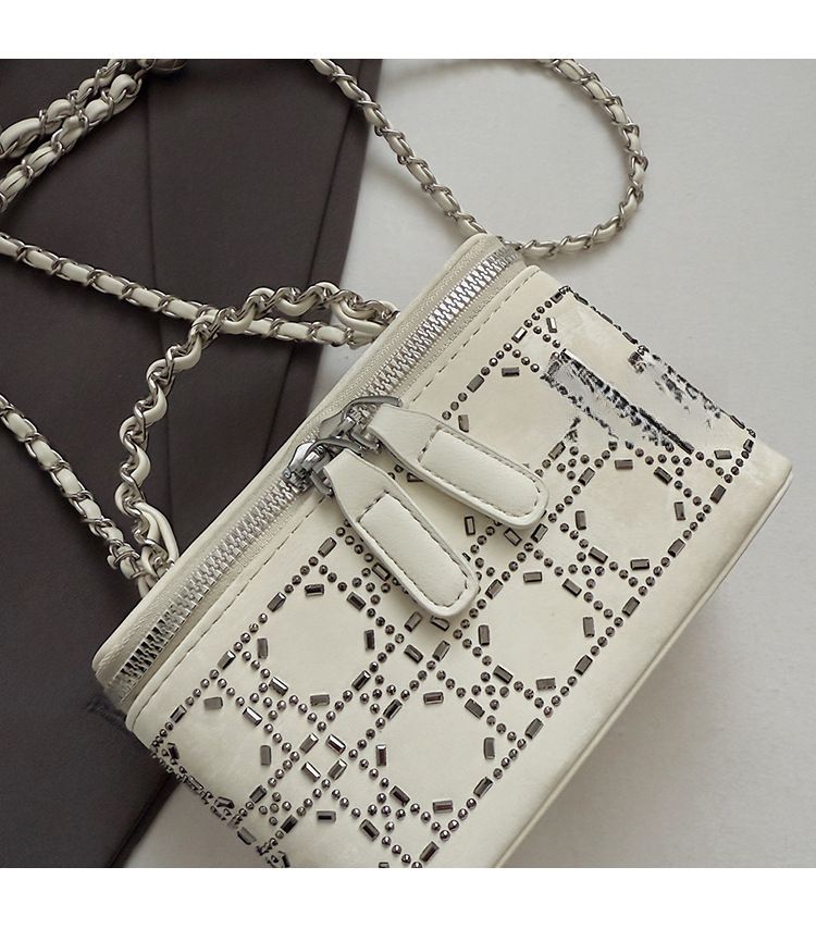 Women's 2025 Fall/Winter New Shoulder Bag Solid-Color Chain Crossbody Bag Versatile_voghion.com