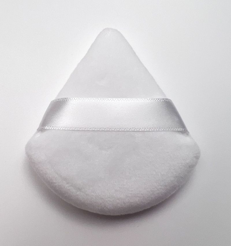 Small Ultra-Soft High-Density Dry Loose Powder Compact Makeup Sponge Boxed Black Velvet Triangle Puff_voghion.com