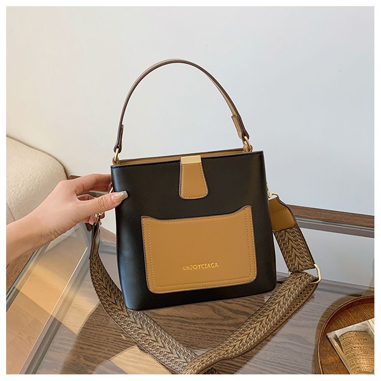 Di alta qualità per le donne 2024 nuova borsa a secchiello casual semplice e di grande capacità da donna, borsa a tracolla con tracolla larga_voghion.com
