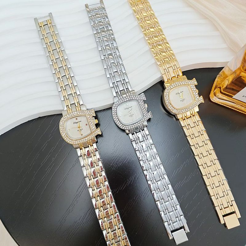 Neue Nischenmode-Armbanduhr mit Stahlband und Diamantbesatz für Damen, hochwertige Textur, Quarzarmbanduhr für Mädchen_voghion.com
