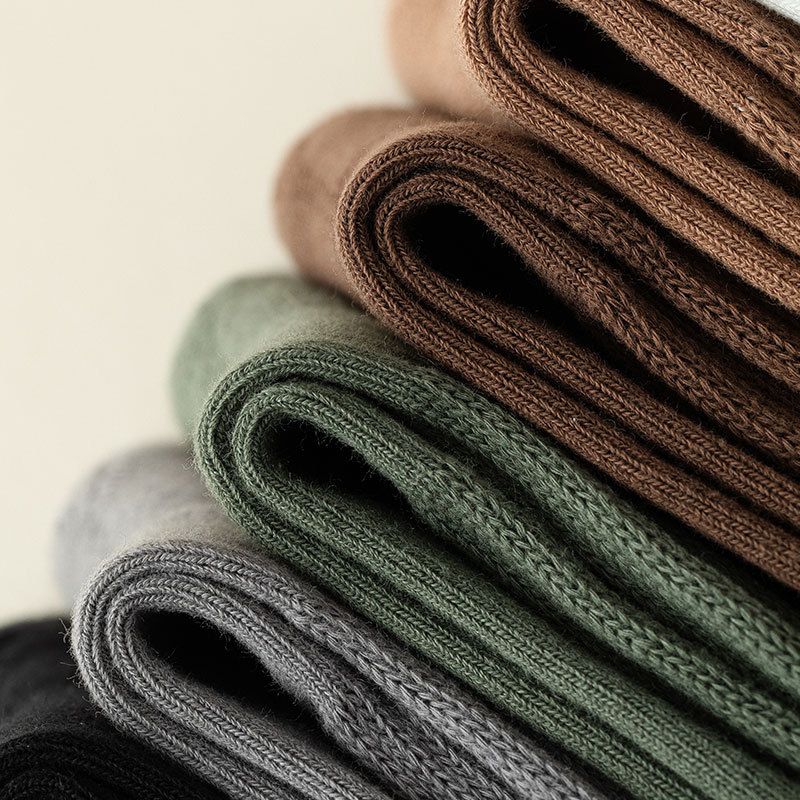 Nouvelles chaussettes d'automne et d'hiver pour hommes, chaussettes décontractées de couleur unie pour hommes, chaussettes en éponge, fond en serviette, chaussettes mi-tubes épaisses et polyvalentes_voghion.com