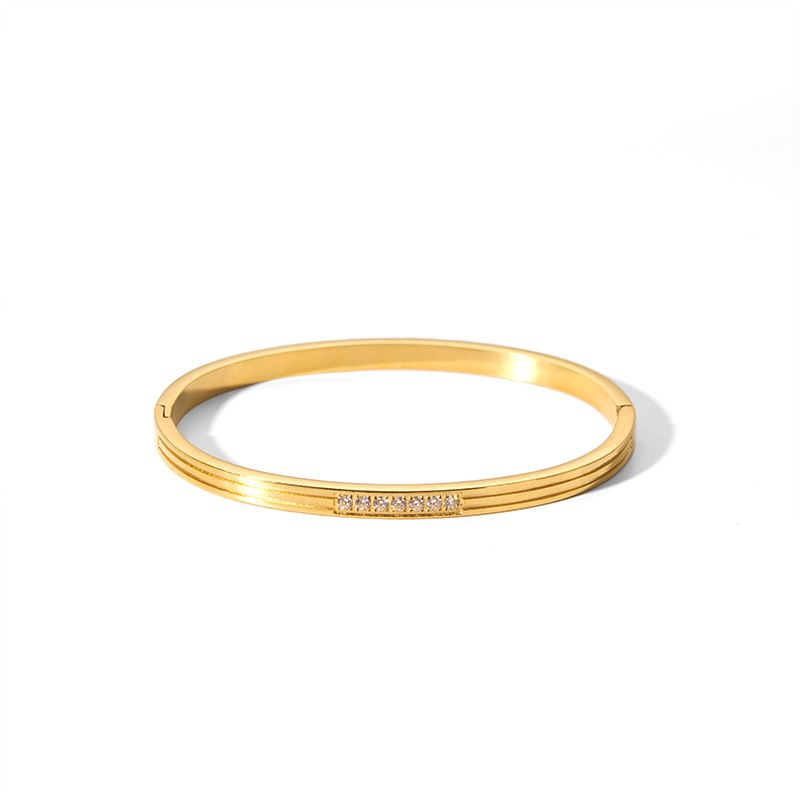 Zapestnica iz pozlačenega cirkona iz nerjavečega jekla Instagram Wind Titanium Hexagram Star Buckle_voghion.com