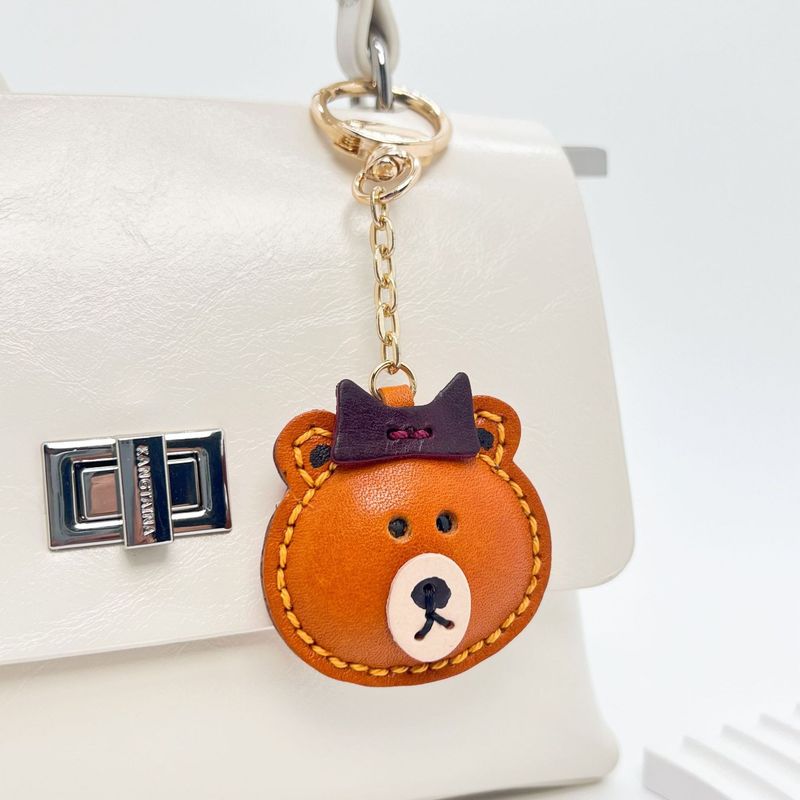 Hochwertiger handgenähter Anhänger aus echtem Leder mit süßem Bärenmotiv, Damentasche, Rucksack, Dekoration, Auto-Schlüsselanhänger_voghion.com