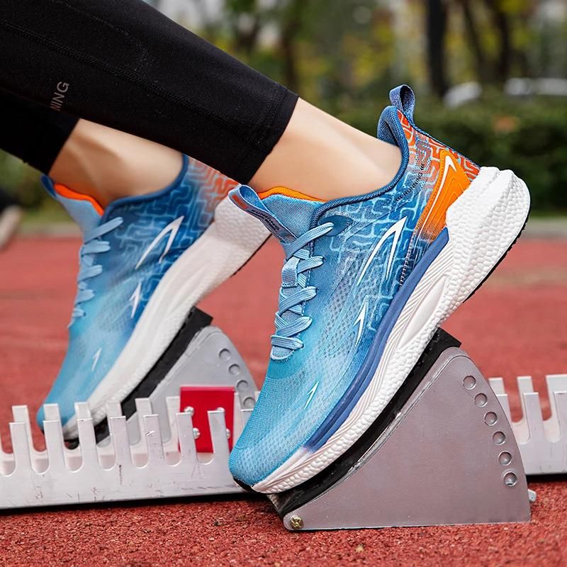 Piccola quantità MOQ Logo del marchio Personalizzato Uomo Moda Casual Sneakers Professionale Maratona Corsa Scarpe da Passeggio per Donne Atletico Runner_voghion.com