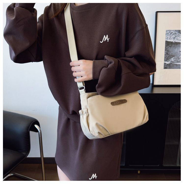 Oxford Cloth For Women, Lightweight Multi-layer Nylon Canvas, Mother's Middle-aged Women's Single Shoulder Crossbody_voghion.com