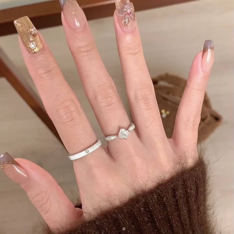 Anelli di coppia Starlight Princess Square con diamanti spazzolati da 1,5 ct, design di nicchia vintage, leggero e di lusso_voghion.com