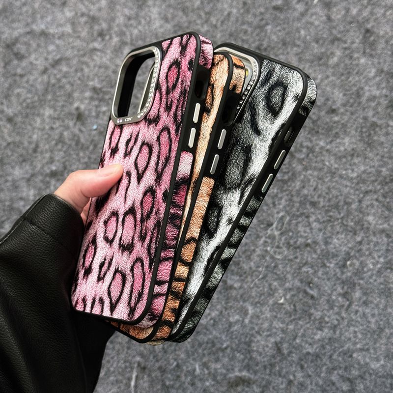 Rhinestone Lens Leopard Print For IPhone 15 Pro, 14 Max, High-End Feel 13 Pro Phone Case_voghion.com