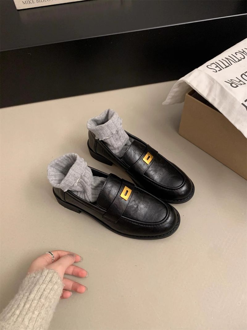 Schwarze Lederschuhe für Damen, britischer Frühlings- und Herbststil, neue runde Zehenpartie, Pendler-Loafer mit klobigem Absatz, Slip-On_voghion.com