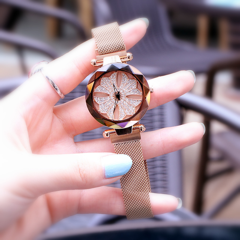 New Time Running Diamond Inlaid Fashion Trend Waterproof Magnetic Tape Women's Watch_voghion.com