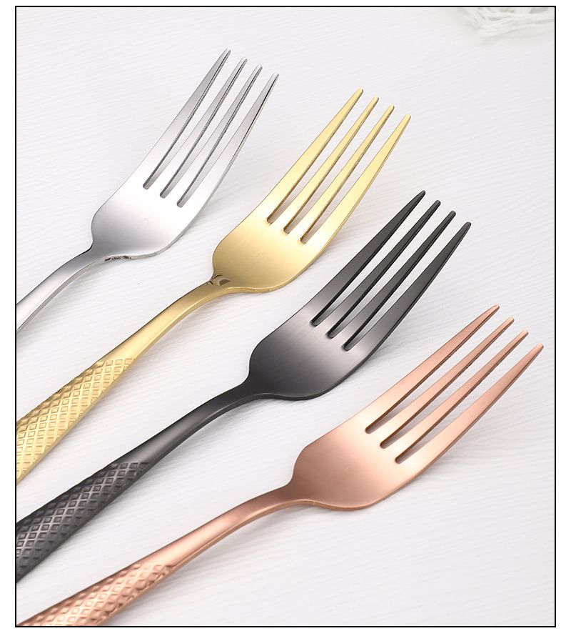 Set di stoviglie in acciaio inossidabile da 24 pezzi, coltello da bistecca in stile occidentale con diamante a stella, forchetta, cucchiaio, 4 set di confezioni regalo principali_voghion.com
