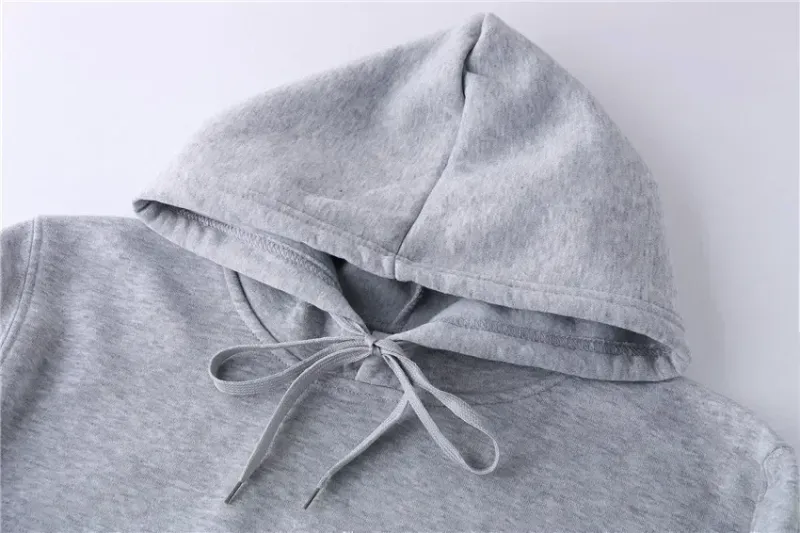 Felpa con cappuccio cristiana "Fede contro la paura" Felpa con cappuccio cristiana Felpa con cappuccio di Gesù Felpa con cappuccio alla moda Versetto della Bibbia Uomini e donne possono essere estetici 2024_voghion.com