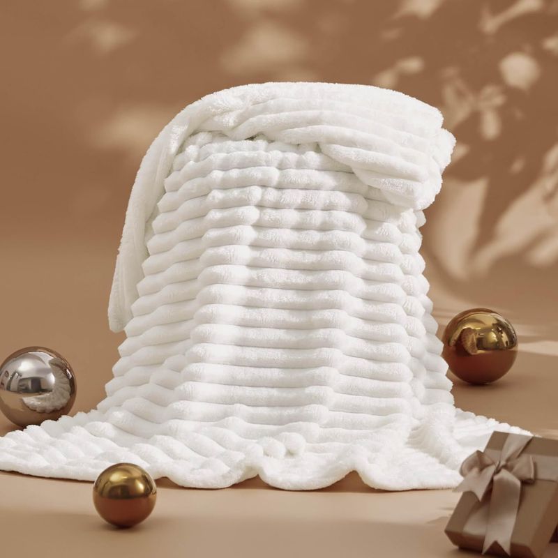 Couverture douce en flanelle soyeuse de haute qualité, jacquard côtelé 3D, couverture de lit légère, couverture de lit quatre saisons, couverture de canapé, couverture câline_voghion.com