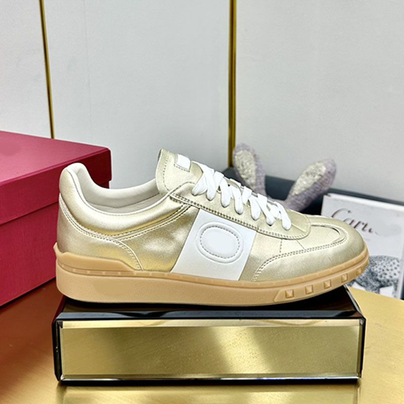 2025 Nuove scarpe casual Forrest Gump in vera pelle V-Home, stile De Xun, versatili e alla moda._voghion.com