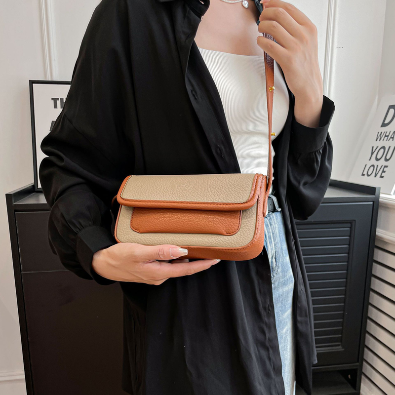 2024 New Casual Shoulder Underarm Women's Large Capacity Korean Small Square Fashion Versatile Crossbody Bag_voghion.com