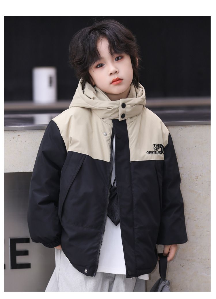 Winddichte Kinderjacke mit Fleecefutter und Kapuze, Outdoor-Sportmantel für Jungen und Mädchen (Schwarz/Lavendel/Armeegrün/Braun/Rot), 120–160 cm_voghion.com