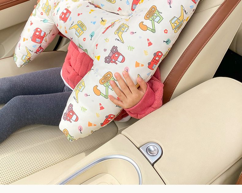 Car child safety rear seat, a pair of babies, in car sleeping pillow, shoulder protector, anti pinch neck_voghion.com