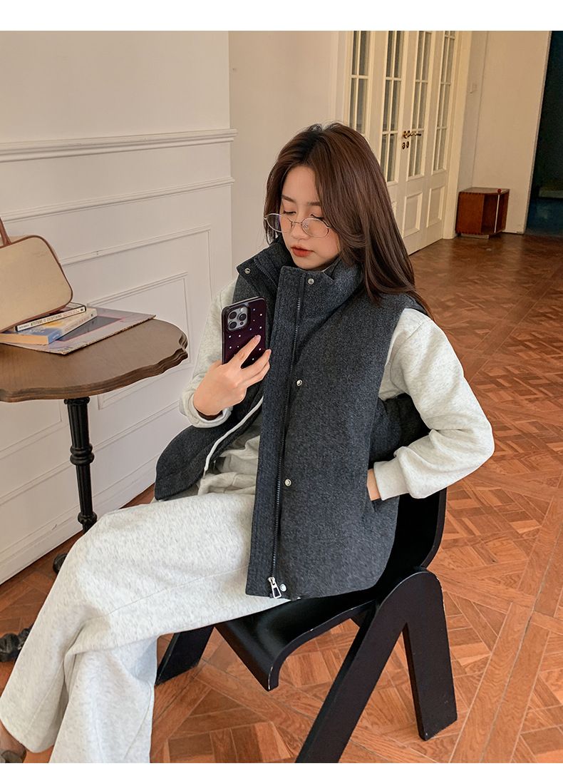 Damen-Weste mit Fleecefutter und schlankmachendem Design – warmer ärmelloser Wintermantel in Grau und Schwarz, vielseitig einsetzbar für Arbeit und Freizeit_voghion.com