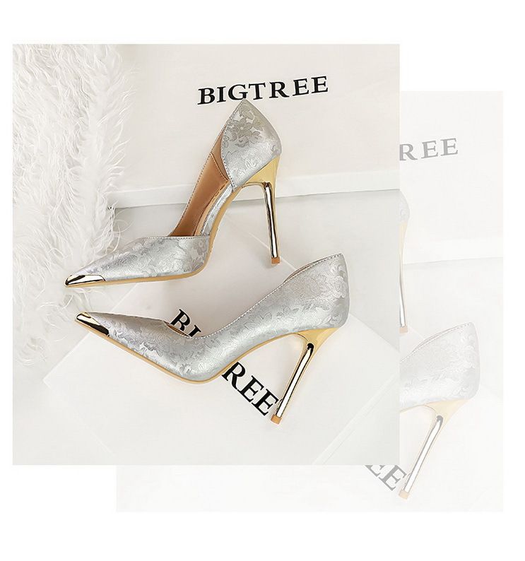 8626-1 Scarpe singole con tacco alto e sottile in stile cinese da donna, con bocca bassa, in metallo e seta, a punta_voghion.com