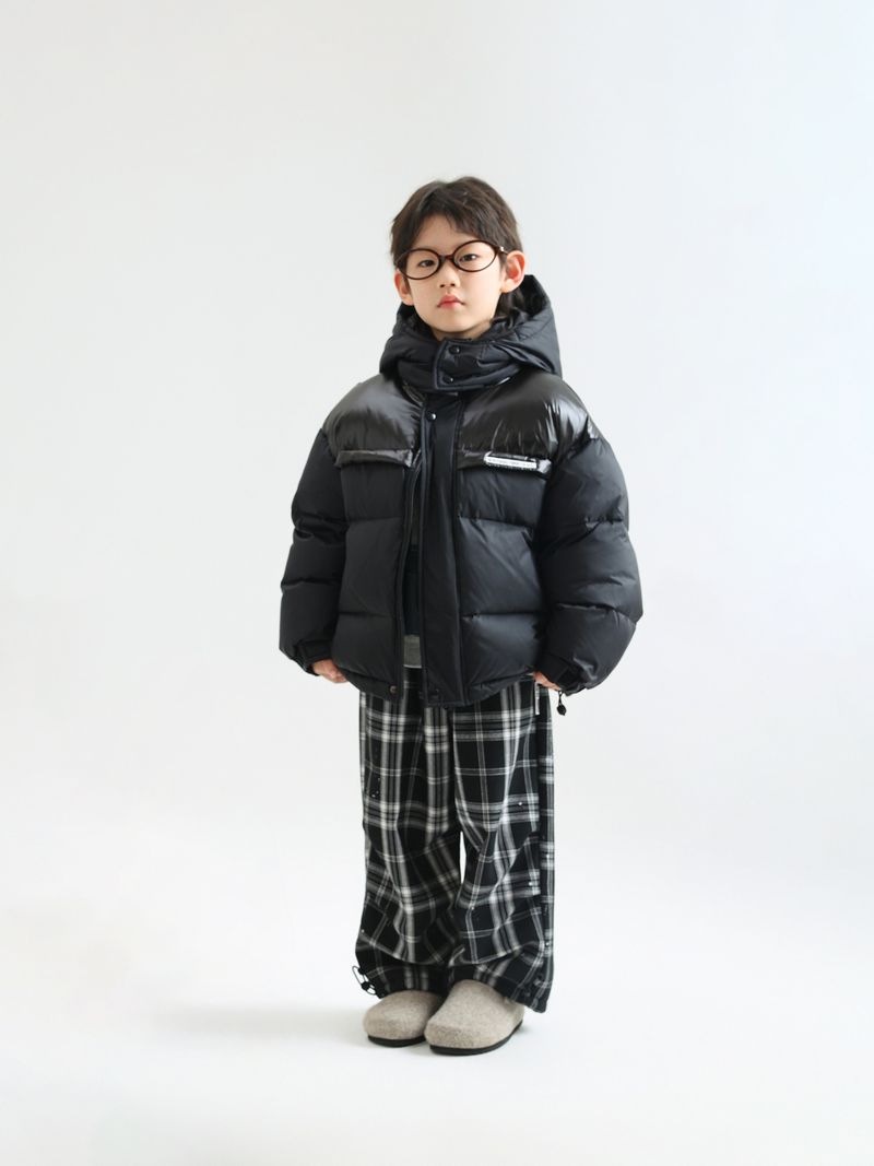 Winter-Daunenjacke mit Kapuze für Kinder – warmer, dicker, wattierter Mantel für Jungen und Mädchen, 86–90 % weiße Entendaunen, weiche Polyester-Außenschicht, lockere Passform_voghion.com