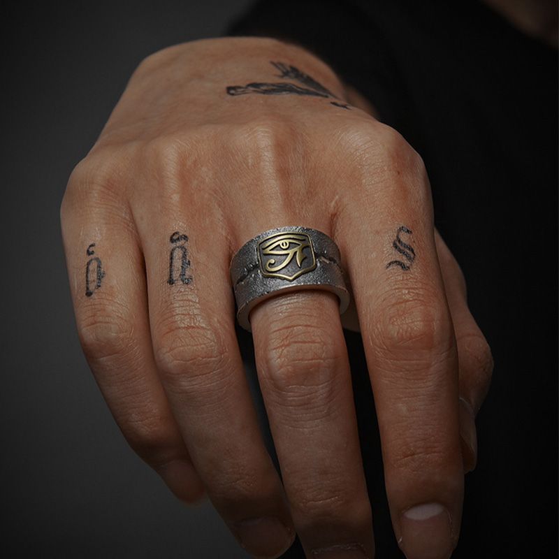 Retro Cracking Golden Horus Eye Wide For Men Punk Gothic Adjustable Open Ring Handmade Digner Jewelry Unisex_voghion.com