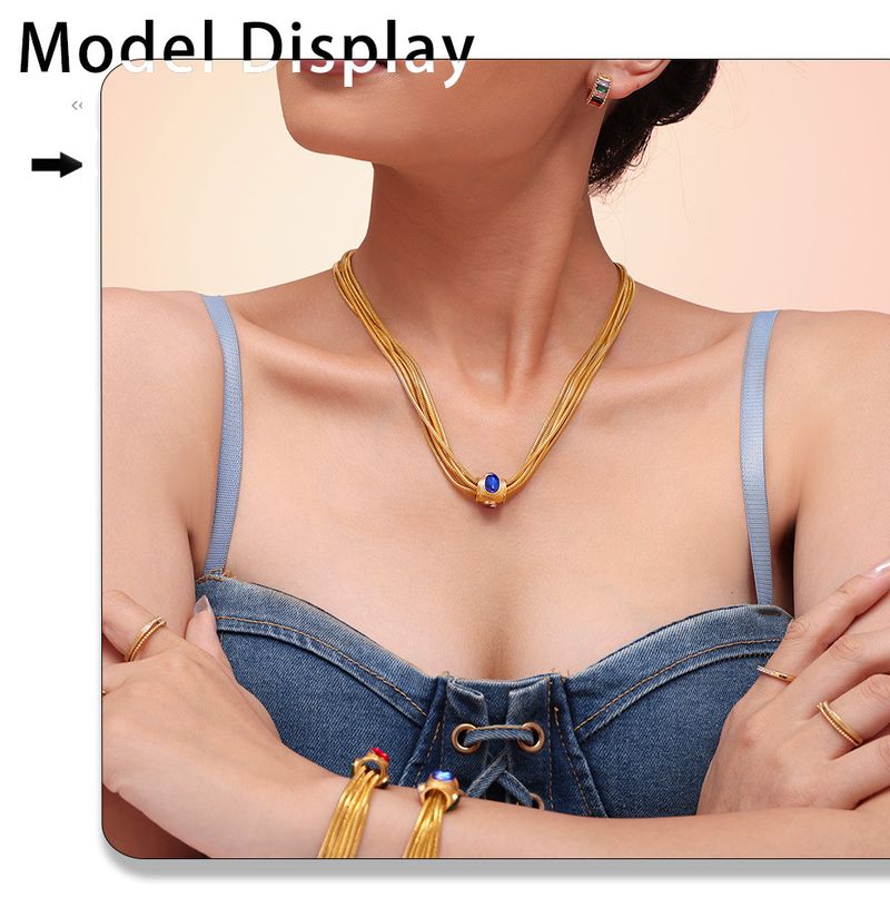 Damenschmuck, mehrlagige Halskette und Armband-Set mit Strasssteinen, Titanstahl vergoldet, minimalistisches Luxus-Modeaccessoire für Frauen_voghion.com
