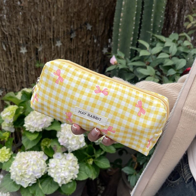 Begge Checkered Bow Makeup Bag - Large Capacity & Cute (Stylish Cosmetic Pouch For Girls)_voghion.com