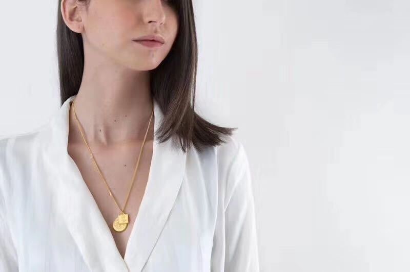 Collier long en laiton plaqué or pour femme, style blogueur de mode, même carte, pièce en or rose_voghion.com