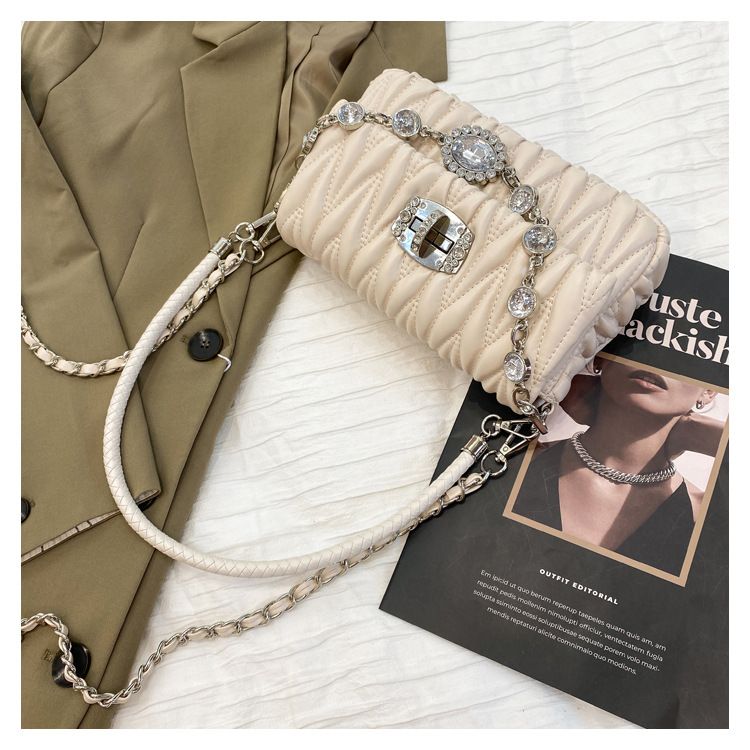 Fashionable and versatile niche chain bag one shoulder pleated diamond small fragrance style net celebrity ladies small bag ins shoulder bag_voghion.com