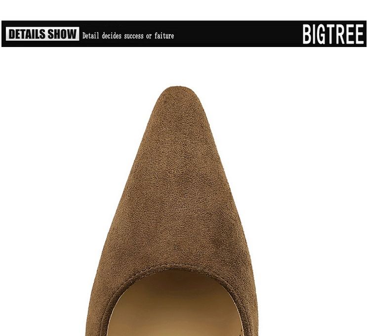 Chaussures compensées à talon bas avec bordure en métal en daim à coupe peu profonde et élastique pour femmes_voghion.com