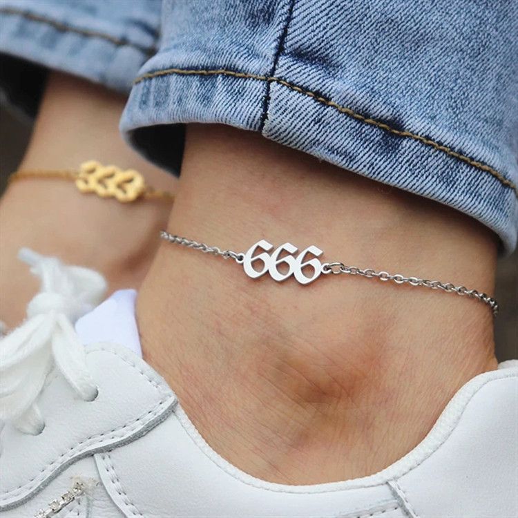 Tobillera personalizada con número 111-999 de acero inoxidable, nuevo estilo 2021_voghion.com