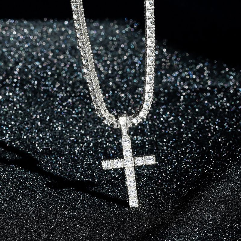 Collana a forma di croce con catena a sfere Ins Wind Net, con diamanti, accessori moda personalizzati, hip hop, trendy ed essenziali._voghion.com