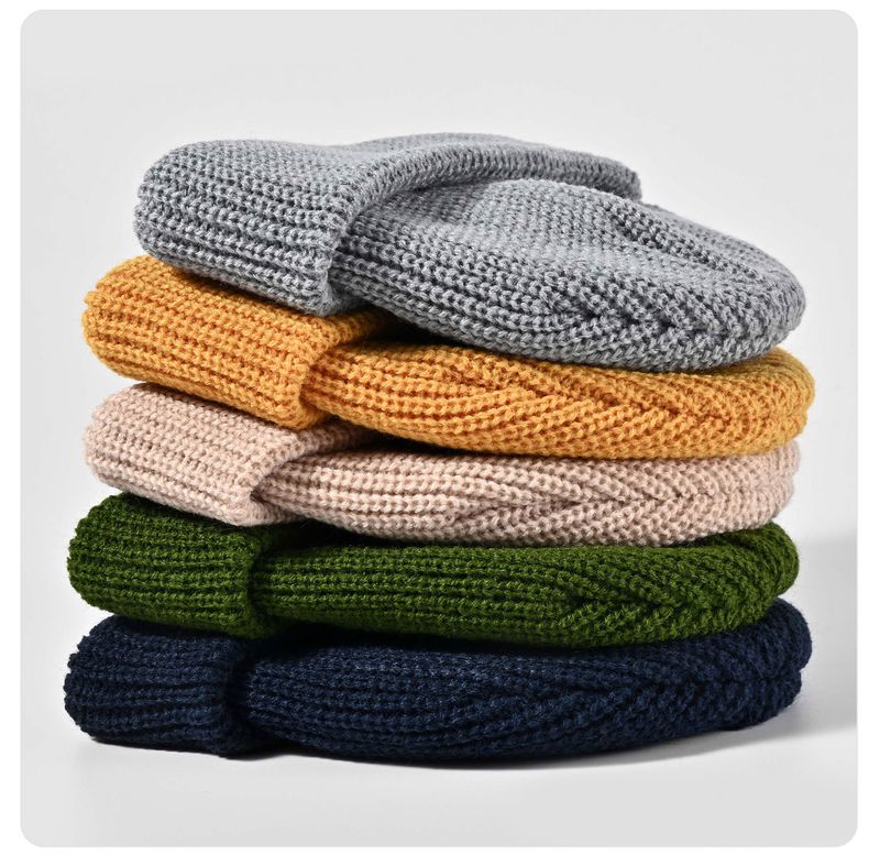 Brand OEM Woven Label Embroidered Knitted Winter Solid Color Cuffed Outdoor Warm Wool Hat Customization_voghion.com