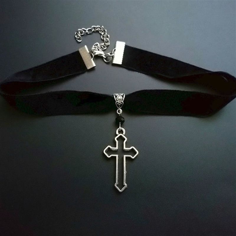 Goth Punk Choker Sier Color Cross met prachtige alternatieve gotische sieraden ketting brede statement vrouwen cadeau Haruku_voghion.com