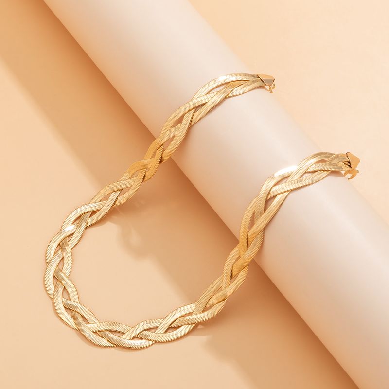 Hot Sales Boho Simple Twist Snake Chain Clavicle Necklace Women's Retro 2024 Fashion Metal Charm Color Necklaces Girl Jewelry_voghion.com