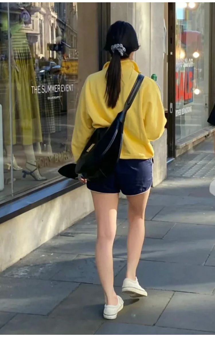 Soft Puffy Bucket Bag With Adjustable Shoulder Strap, Spacious Tote For Daily Use, Stylish Crossbody Handbag In Classic Colors_voghion.com