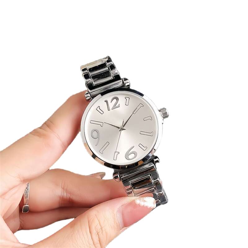 Orologio digitale alla moda per studentesse, semplice ed elegante, cinturino sottile, quadrante piccolo, squisito, compatto al quarzo da donna_voghion.com