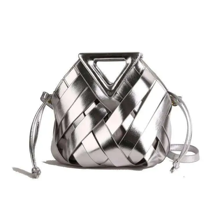 Designer Weave Basket Handbag Women Triangular Single Shoulder PU Material Crossbody Bag_voghion.com