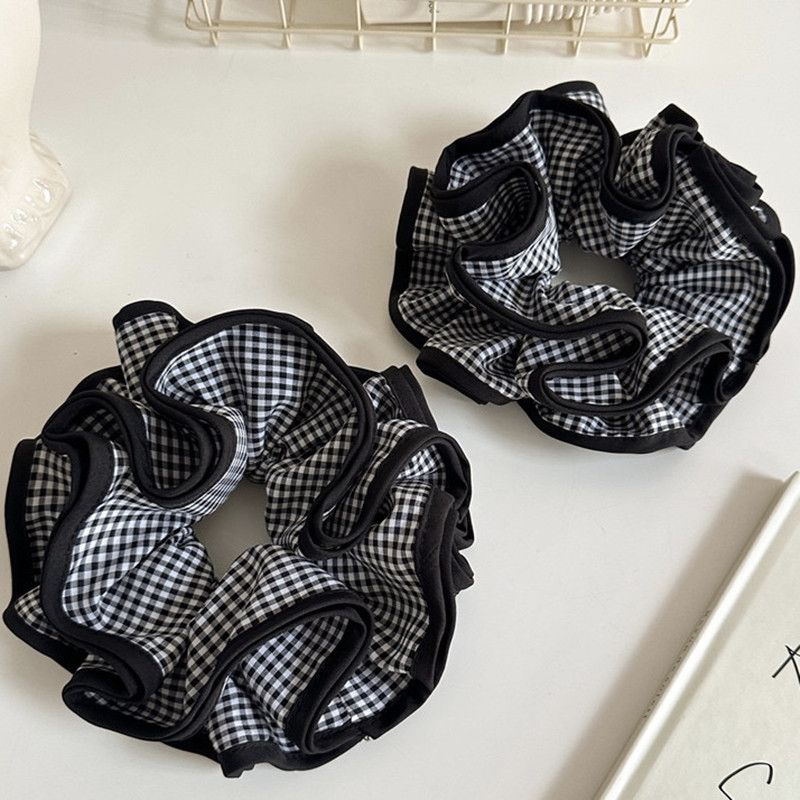 Fermaglio per capelli con fiocco a quadri bianco e nero, accessorio per capelli con fiori e chignon stropicciato_voghion.com