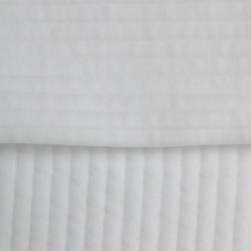 Polo décontracté à rayures verticales et col montant pour homme, nouveau style printemps-automne 2024_voghion.com