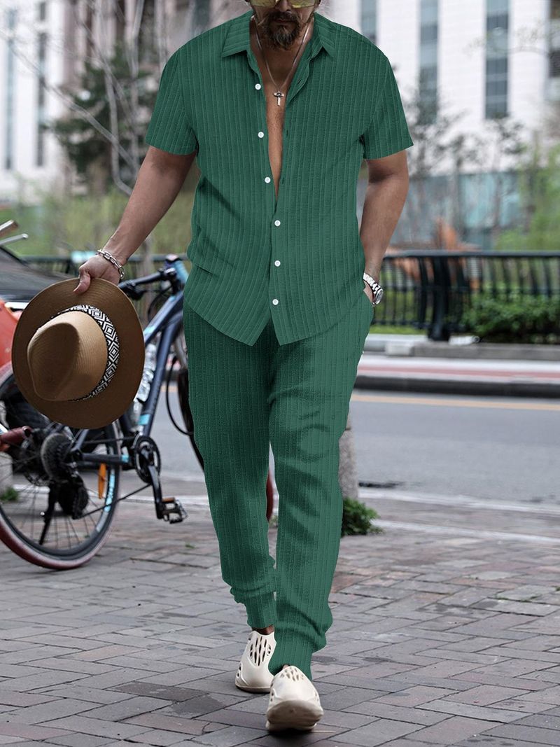 Zweiteiliges Sommer-Set für Herren, dünn, lässig, Revers, einfarbig, Micro-Stretch-Hemd + locker gestreifte Kurzarmhose, Strandanzug_voghion.com