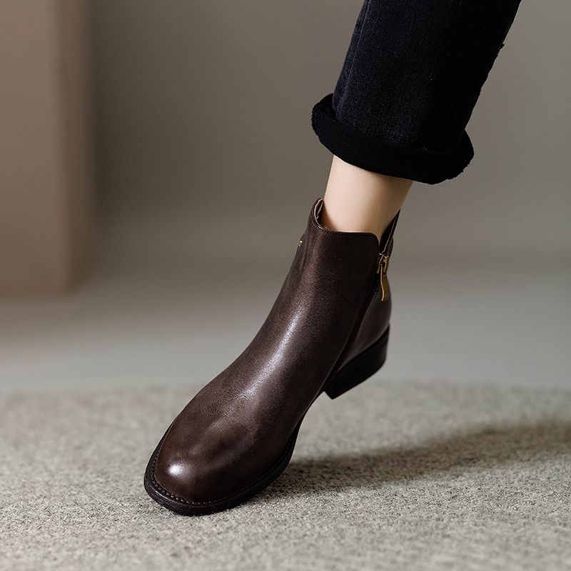 Retro Runde Zehe Echte Gürtelschnalle Herbst Und Winter Neue Ankunft Seitlicher Reißverschluss Dicker Niedriger Absatz Stiefeletten Damen_voghion.com