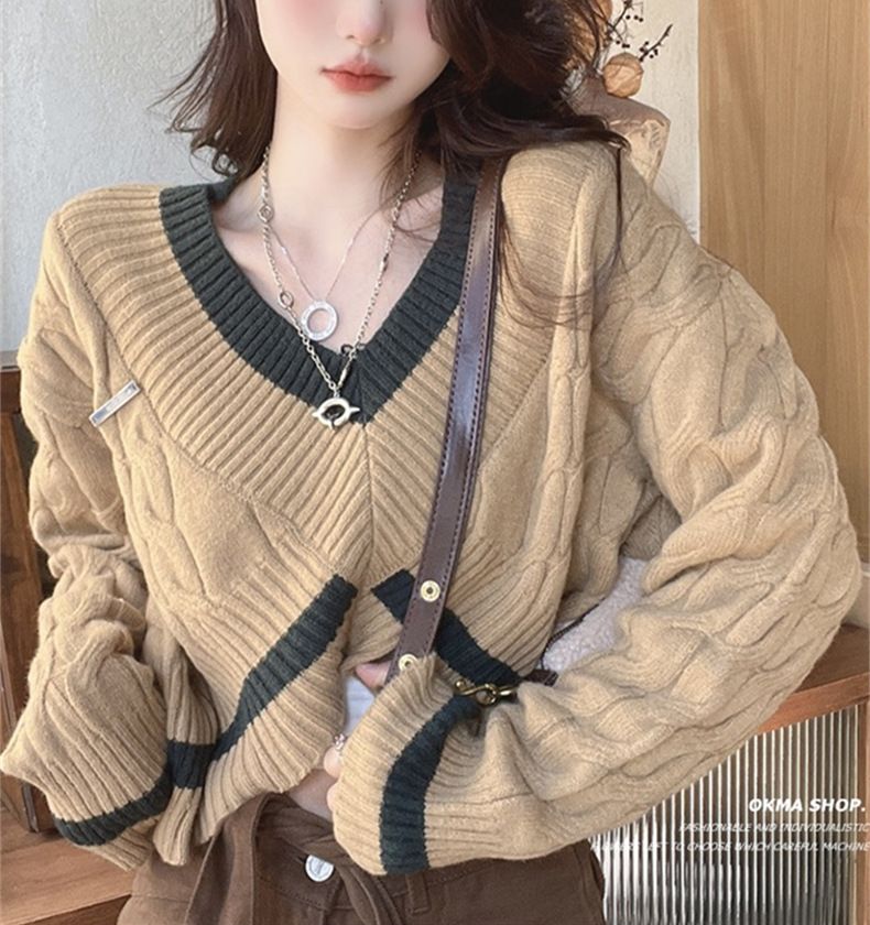 Fried Dough Twists Knit Wo's 2024 Herbst/Winter Neuer koreanischer Farbkontrast V-Ausschnitt Langarm Kurzer Strickpullover_voghion.com
