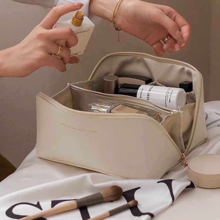 Korean version Instagram fashion convenient business travel, toiletries storage bag, large capacity multifunctional_voghion.com