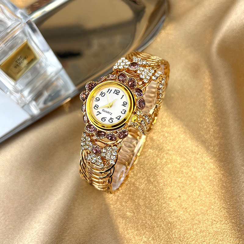 Nuovo orologio da donna con cinturino al quarzo digitale con catena in streaming live, celebrità di Internet_voghion.com