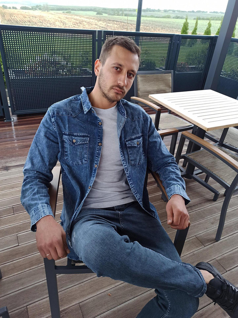 2022 grenzüberschreitender Handel Herbst und Winter Neue europäische Größe Herren-Jeanshemden Qualität Heavy Duty Washed Distressed Shirts Herren_voghion.com