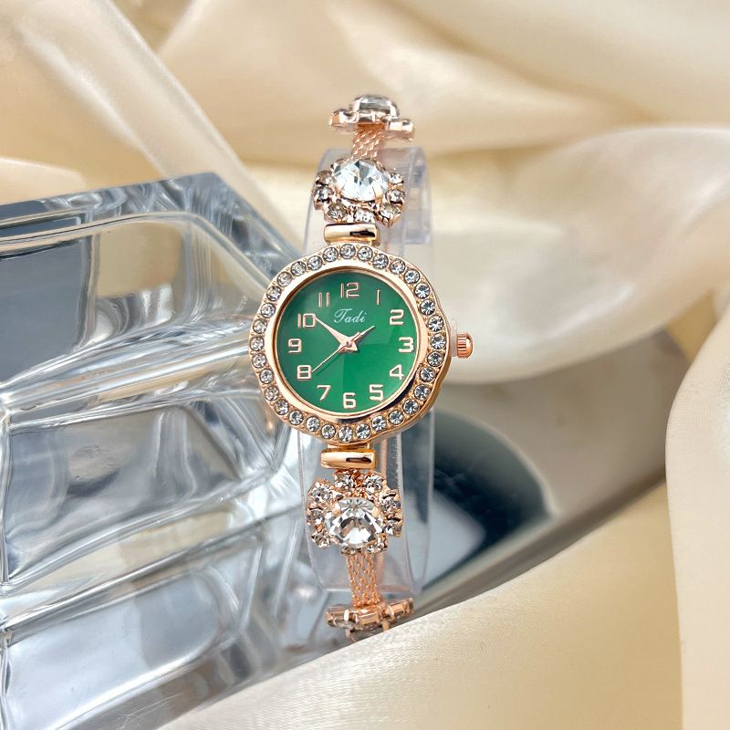 Pull-out Adjustable Bracelet Watch Digital Face Small Dial Large Diamond British Ladies Watch Work Daily Birthday Anniversary Valentine's Day Gift_voghion.com