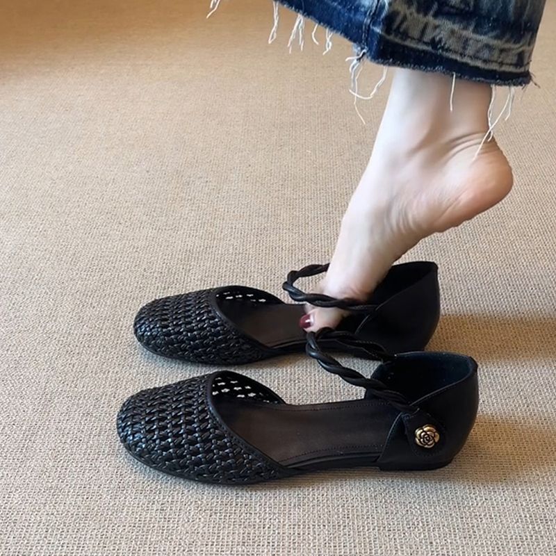 Versione in pelle di pecora ~ Sandali da esterno con design cavo intrecciato alla francese per donna con un cinturino, scarpe basse con punta tonda Camellia_voghion.com